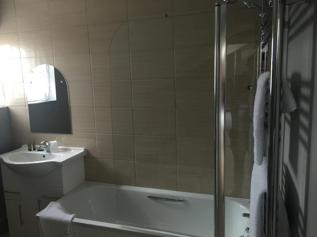 The Clyffe Hotel Lowestoft Extérieur photo